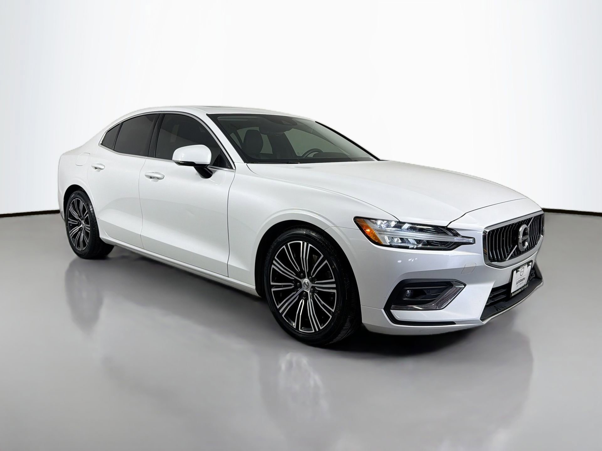 Used 2020 Volvo S60 T5 Inscription FWD image 3
