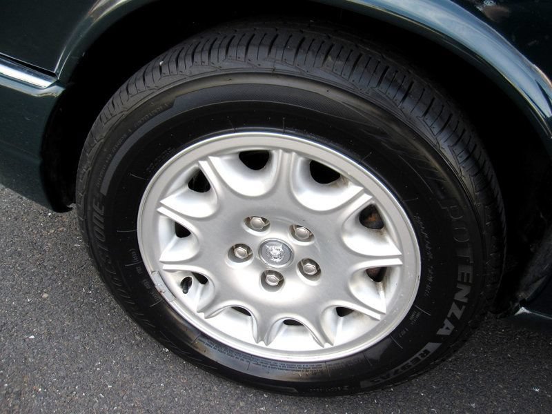 Used 2000 Jaguar XJ8 RWD image 37