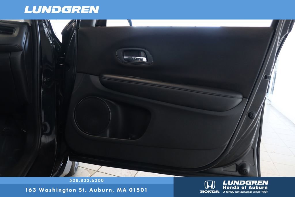 Used 2017 Honda HR-V LX image 14