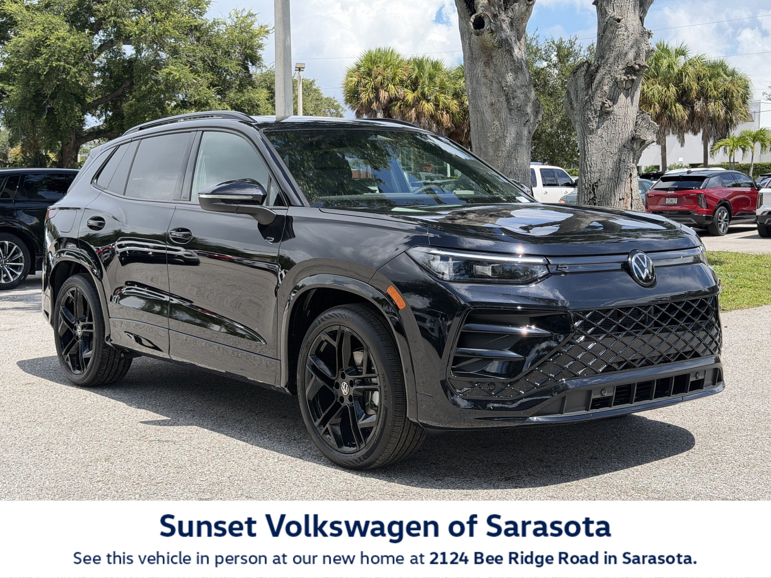 New 2026 Volkswagen Tiguan SE R-Line