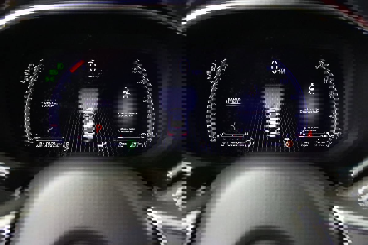 Used 2023 Acura MDX A-Spec image 44