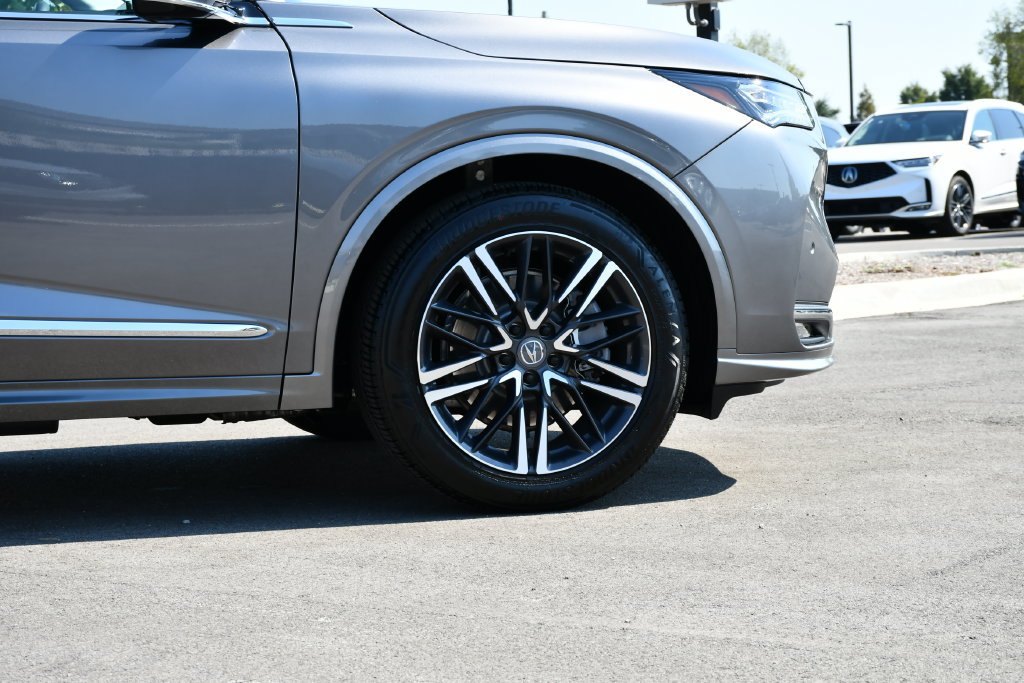 Certified 2026 Acura MDX w/ Advance Package AWD/4WD image 9