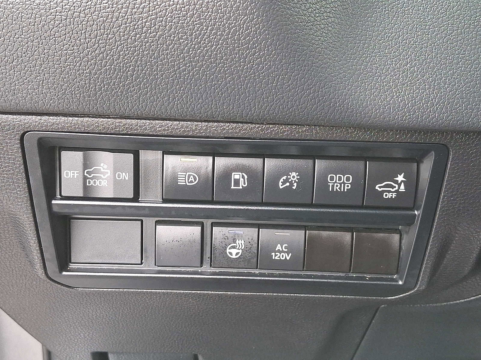 Used 2024 Toyota Tundra Limited image 26