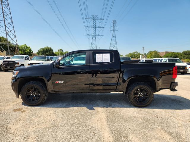 Used 2022 Chevrolet Colorado Z71 w/ Z71 Midnight Edition AWD/4WD image 4