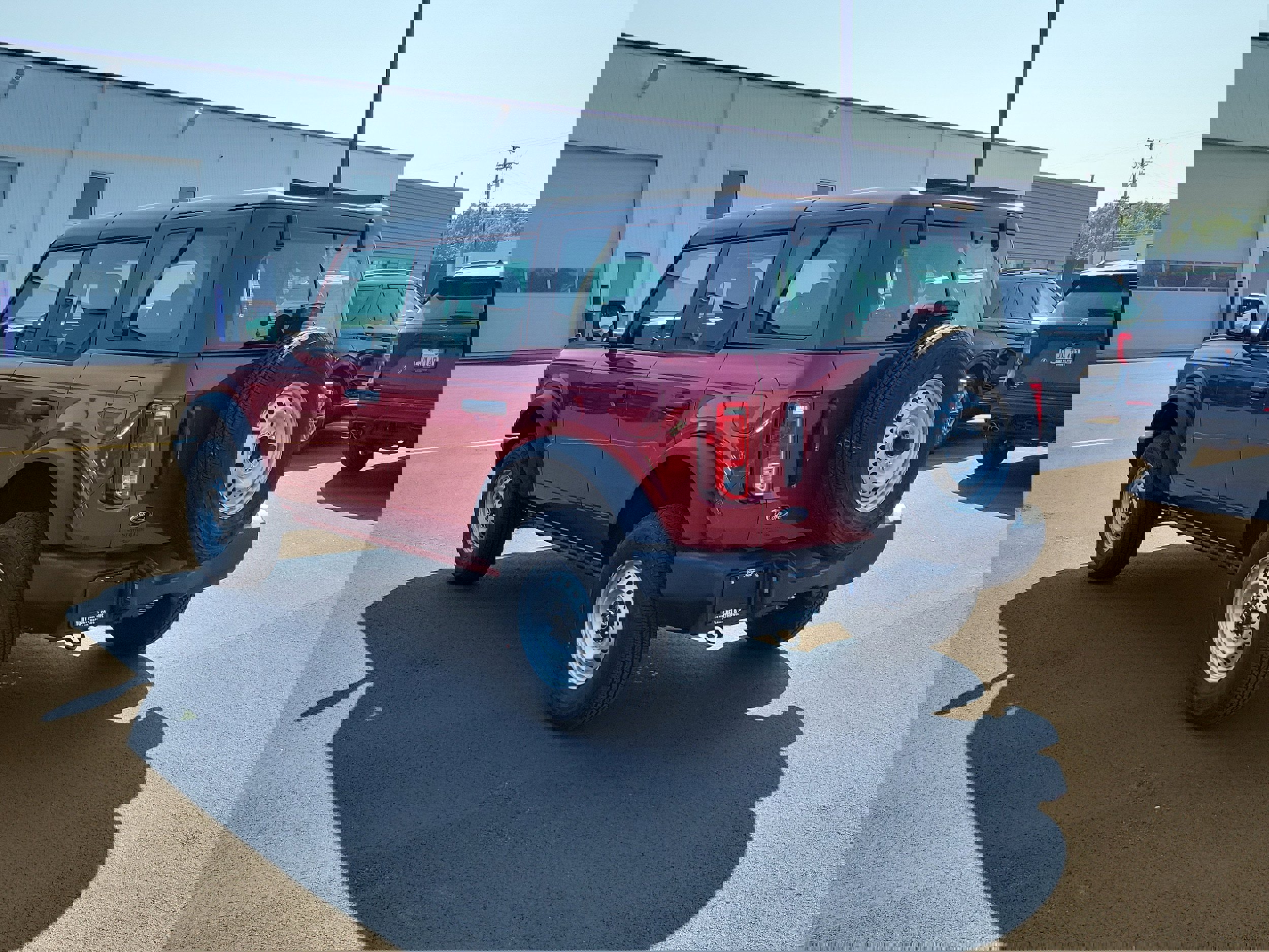 New 2025 Ford Bronco 4-Door image 3