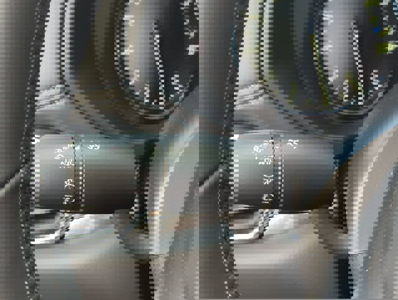 Used 2025 MAZDA CX-5 Signature AWD/4WD image 26