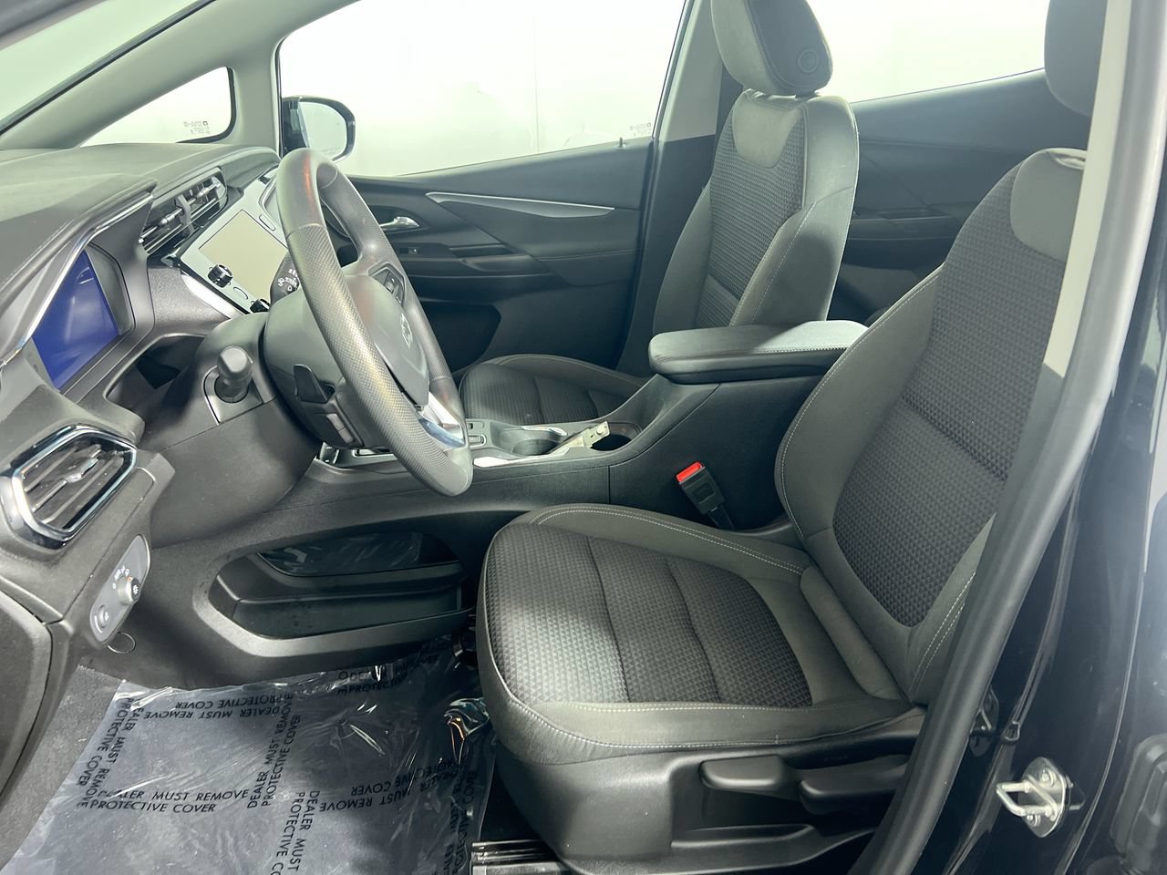 Used 2023 Chevrolet Bolt LT w/ Driver Confidence Package FWD image 7