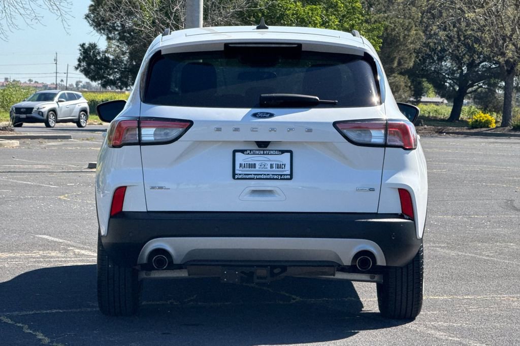 Used 2020 Ford Escape SEL image 5