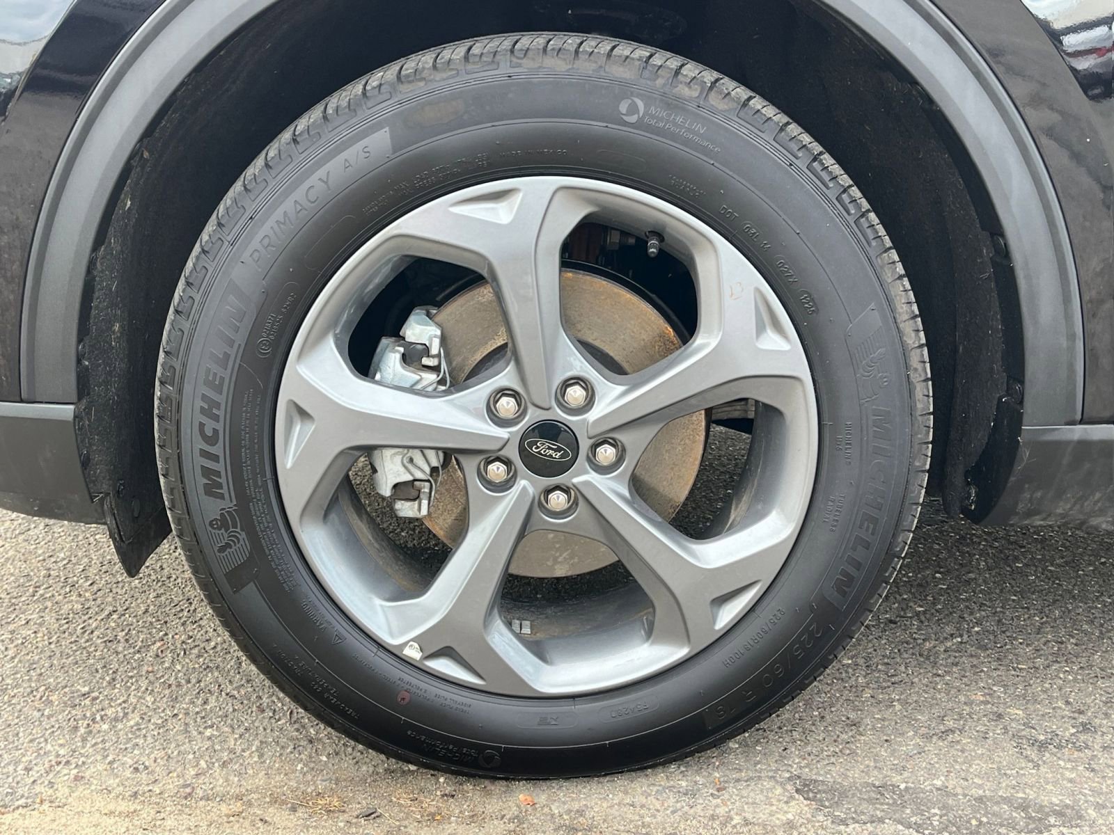 Used 2025 Ford Escape ST-Line image 25