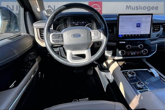 Used 2024 Ford Expedition Max Limited image 8