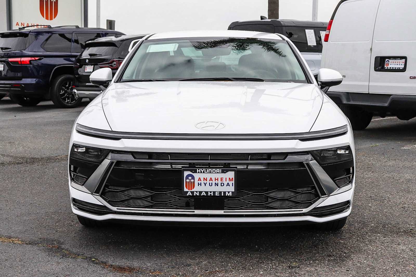 New 2026 Hyundai Sonata SEL FWD image 2