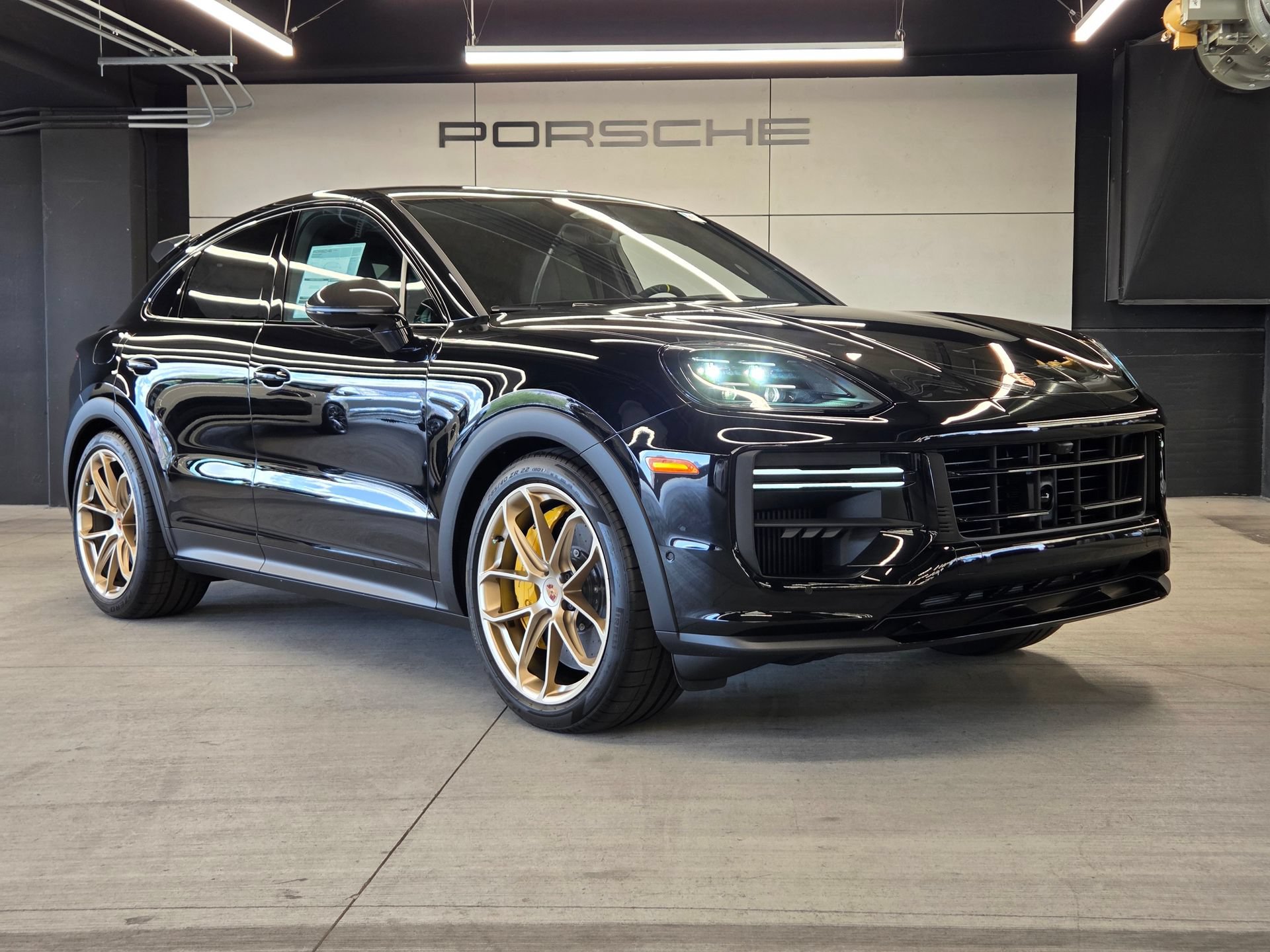 New 2026 Porsche Cayenne Turbo GT AWD/4WD image 29