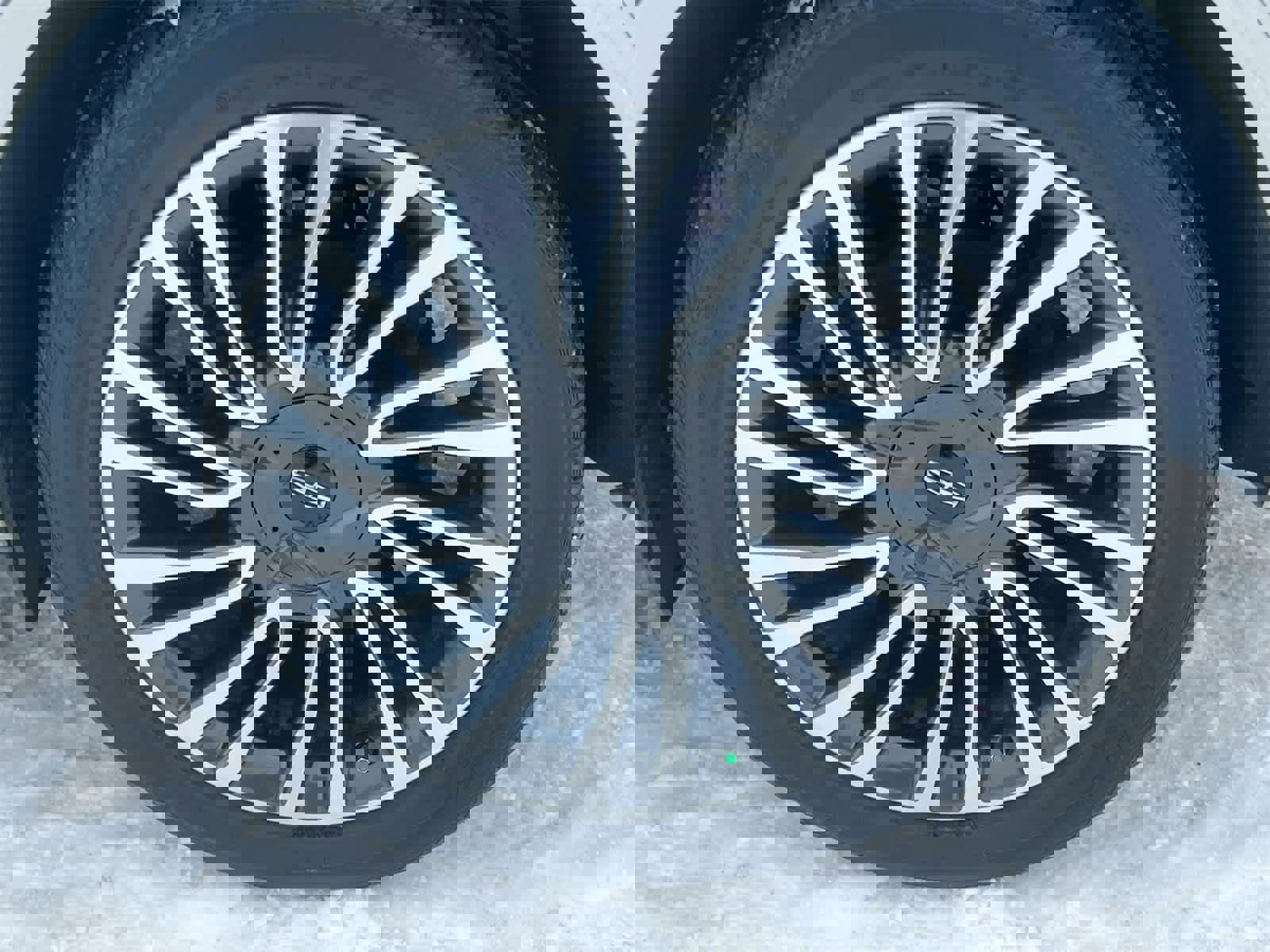 Used 2022 Lincoln Corsair Reserve w/ Equipment Group 201A image 14