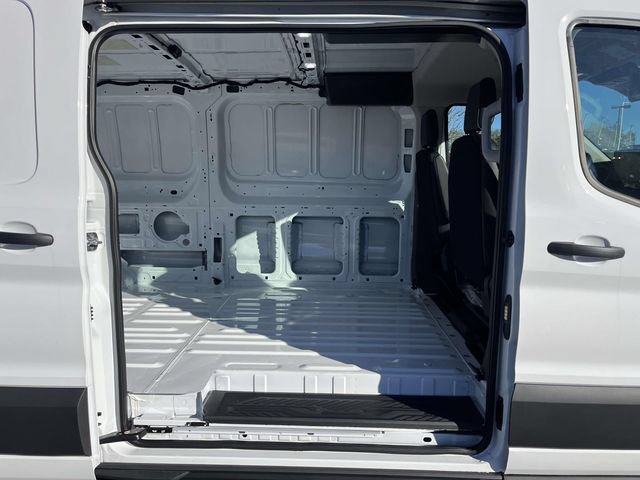 New 2026 Ford Transit 250 Low Roof RWD image 19