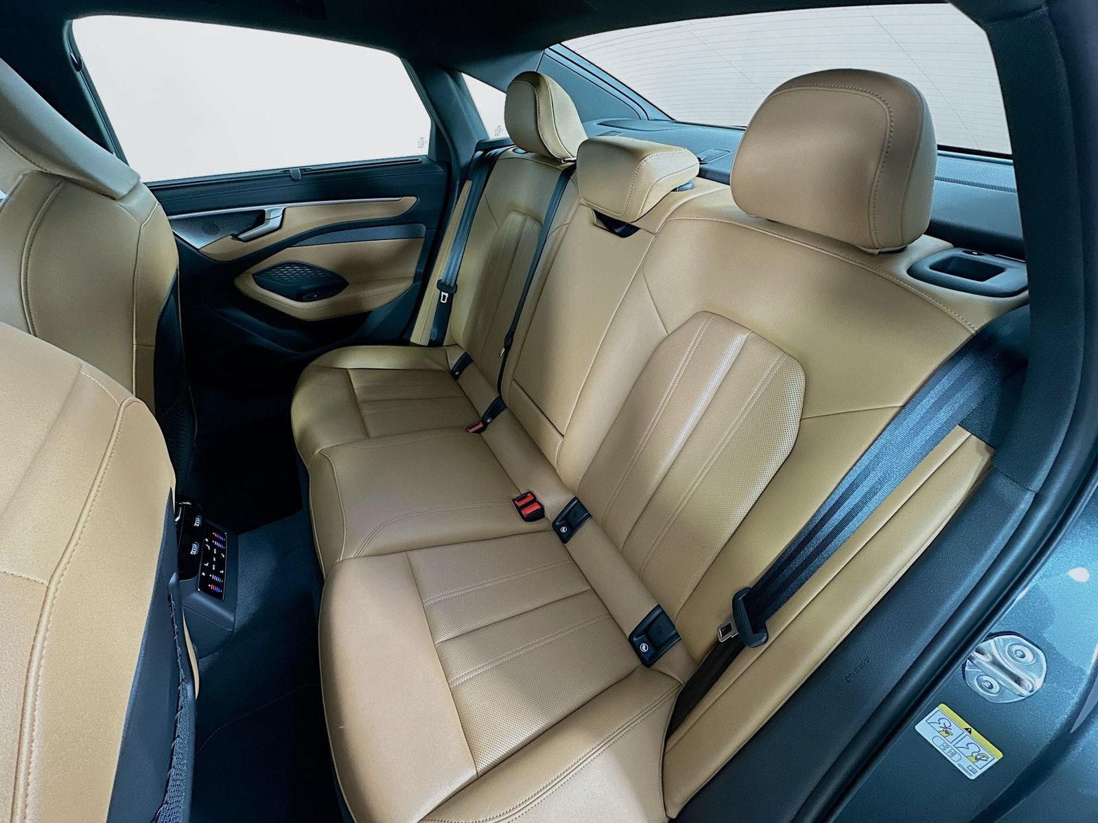 New 2026 Audi A6 Premium Plus AWD/4WD image 38