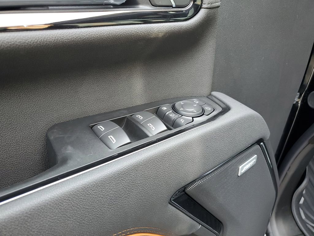 New 2026 GMC Sierra 2500 AT4 w/ Technology Package image 13