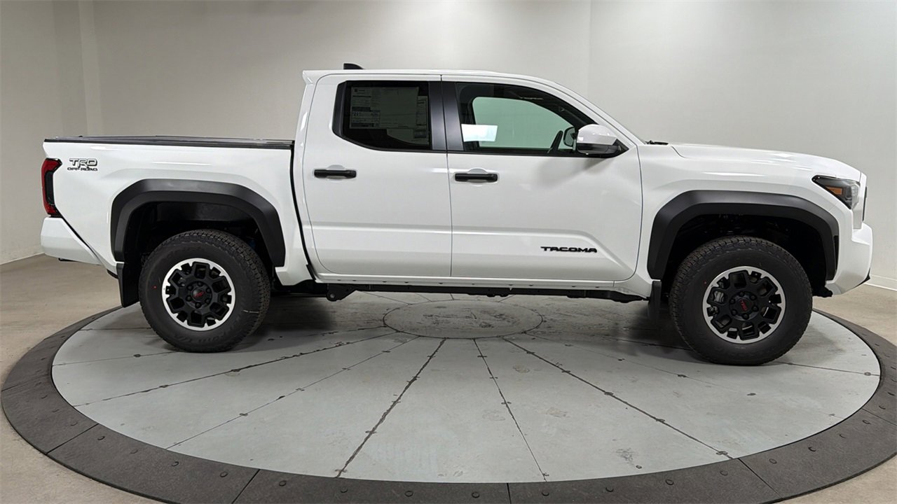 New 2026 Toyota Tacoma TRD Off-Road image 6