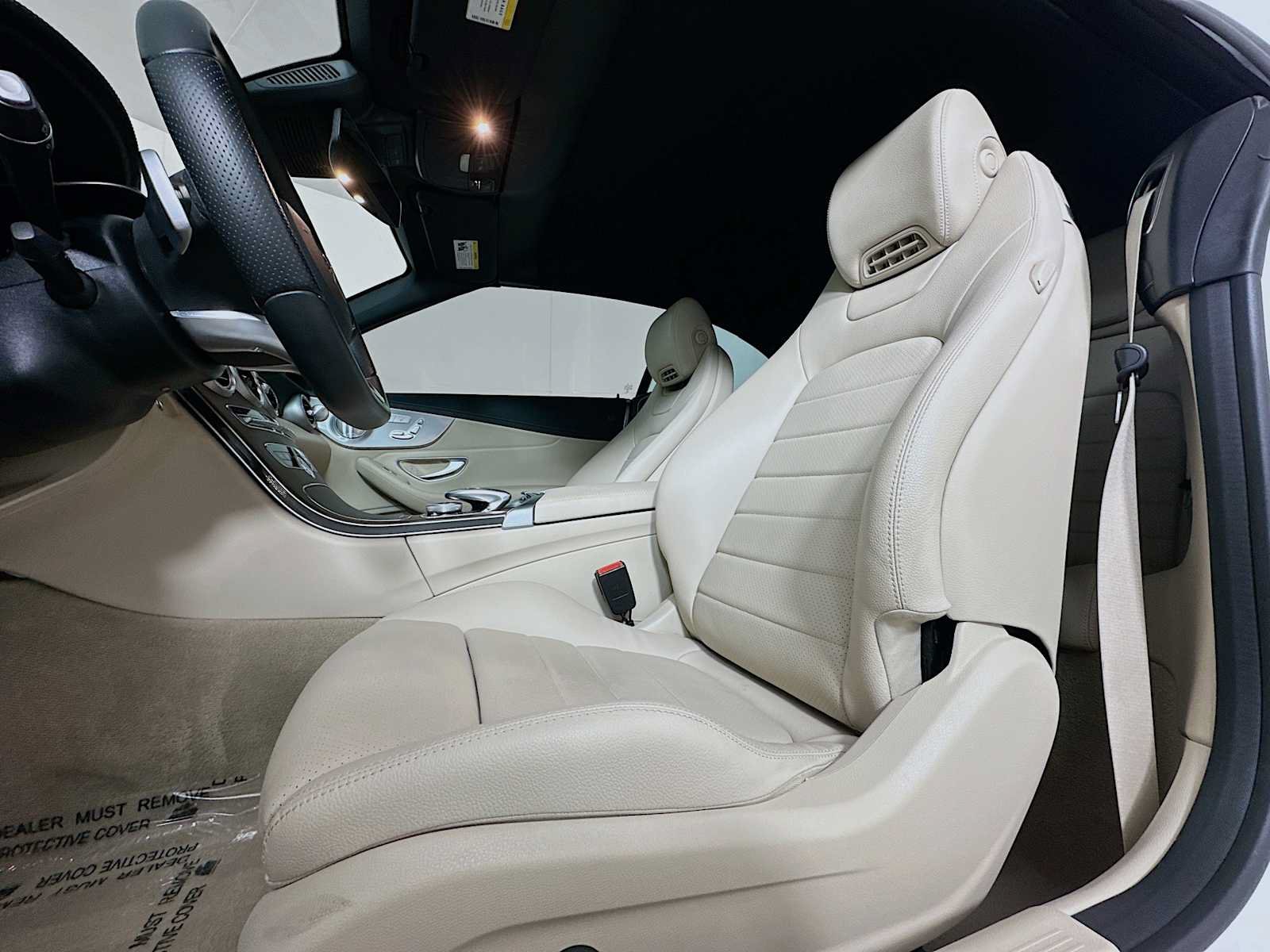 Used 2022 Mercedes-Benz C 300 Cabriolet image 5