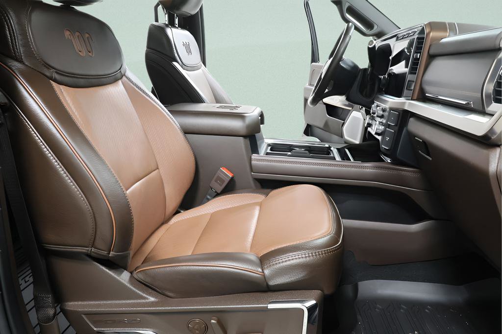 Used 2024 Ford F250 King Ranch image 32