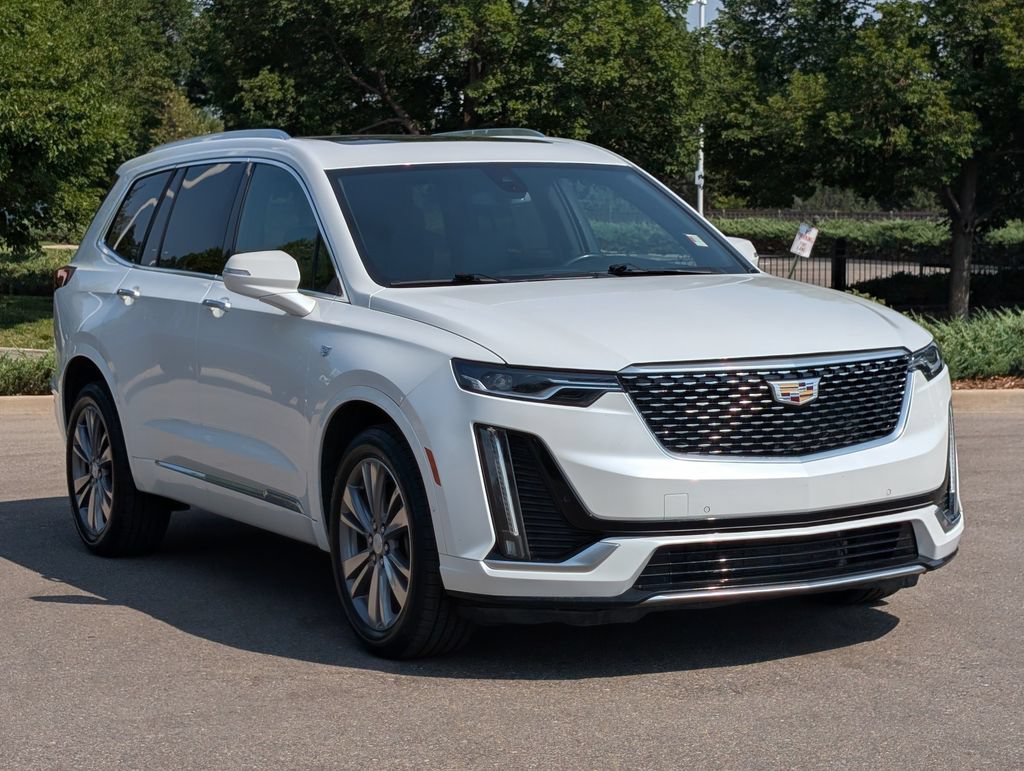 Used 2020 Cadillac XT6 Premium Luxury AWD/4WD image 6