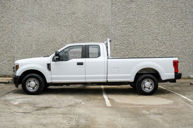 Used 2019 Ford F250 XL w/ Power Equipment Group RWD image 16
