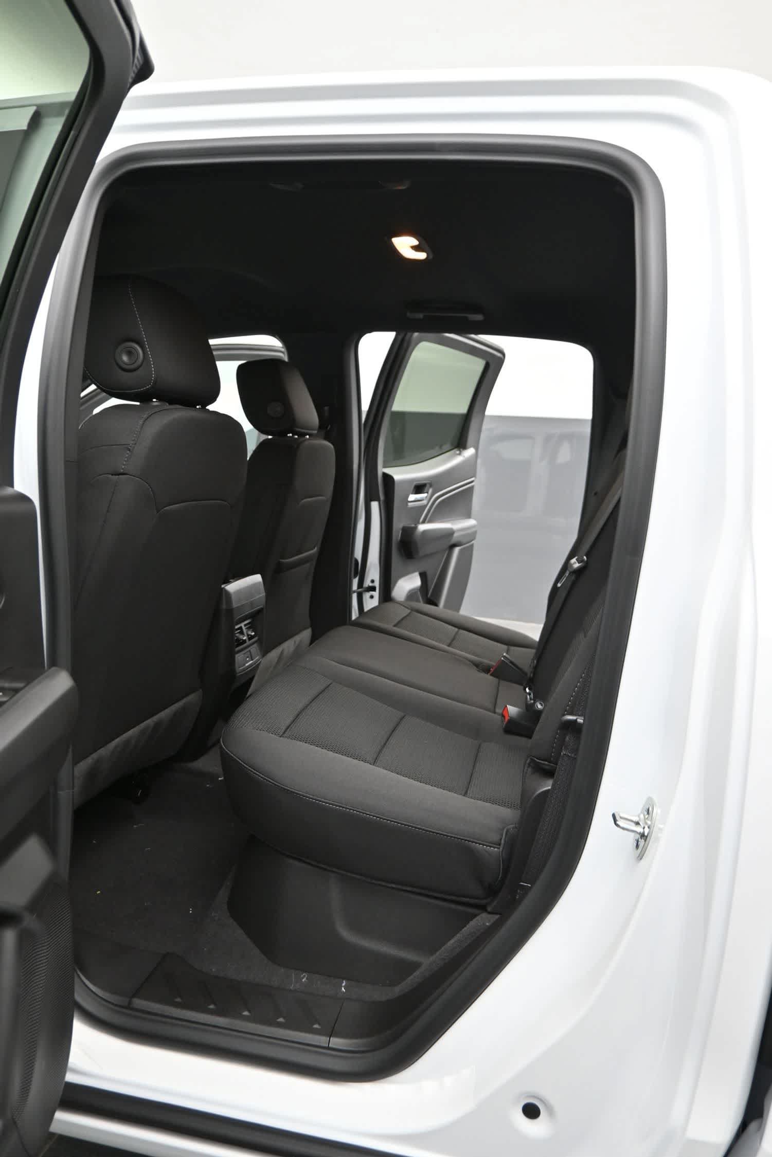 New 2026 GMC Canyon Elevation AWD/4WD image 16