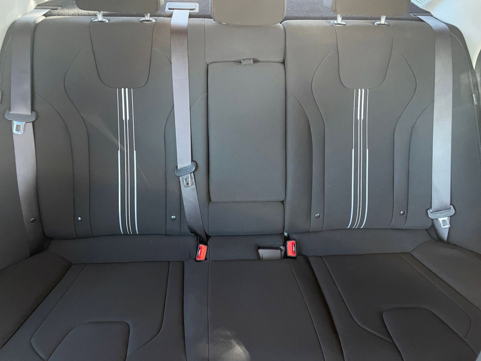 Used 2025 Hyundai Elantra SEL image 42