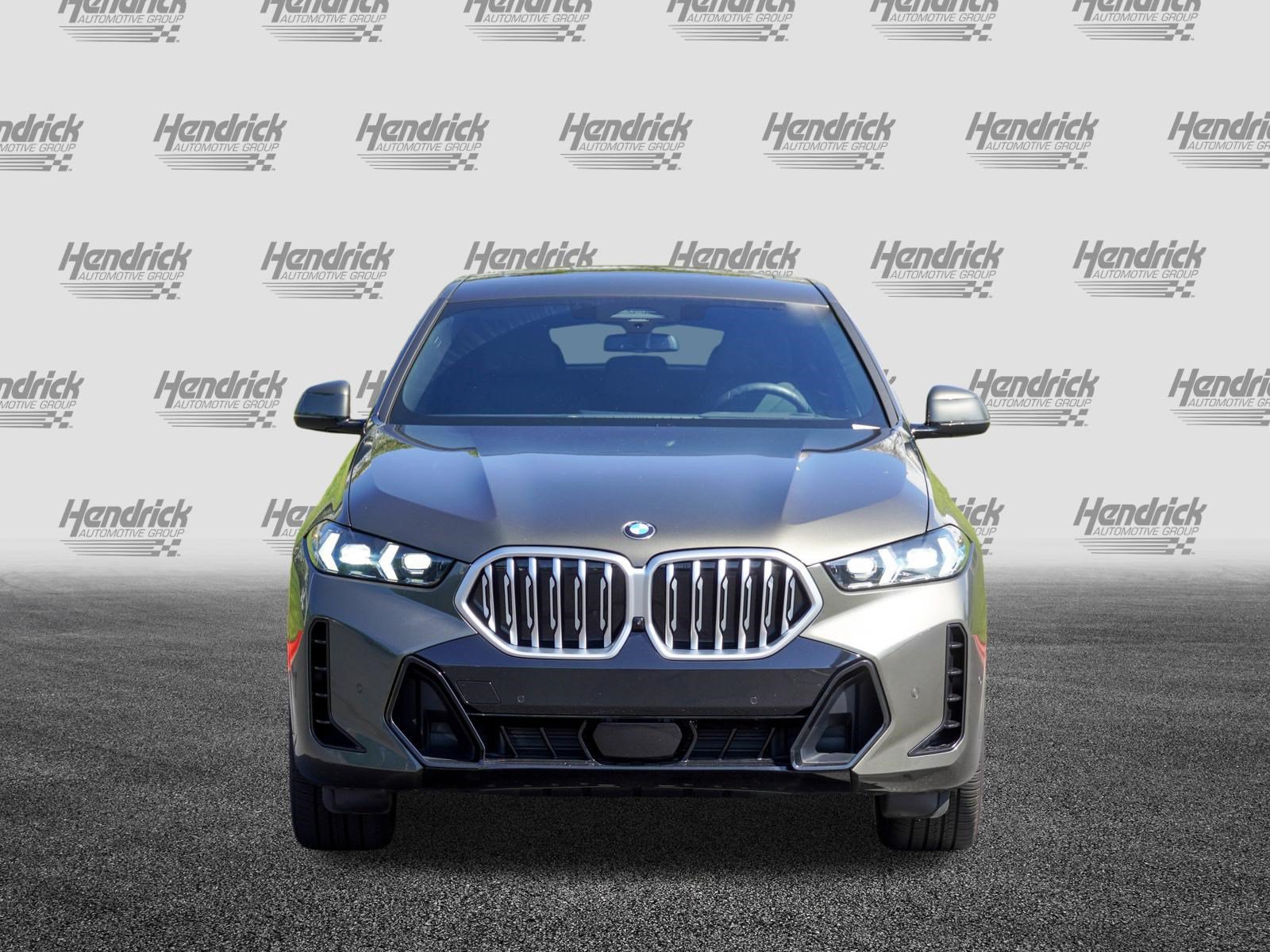 Certified 2026 BMW X6 xDrive40i AWD/4WD image 3