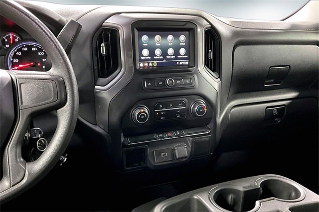 Used 2019 Chevrolet Silverado 1500 Custom w/ Custom Value Package image 11