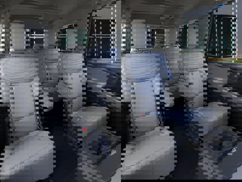 New 2026 Ford Expedition Max Platinum image 11