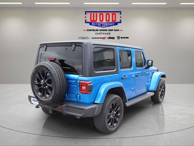 Used 2021 Jeep Wrangler Unlimited Sahara w/ Cold Weather Group image 3