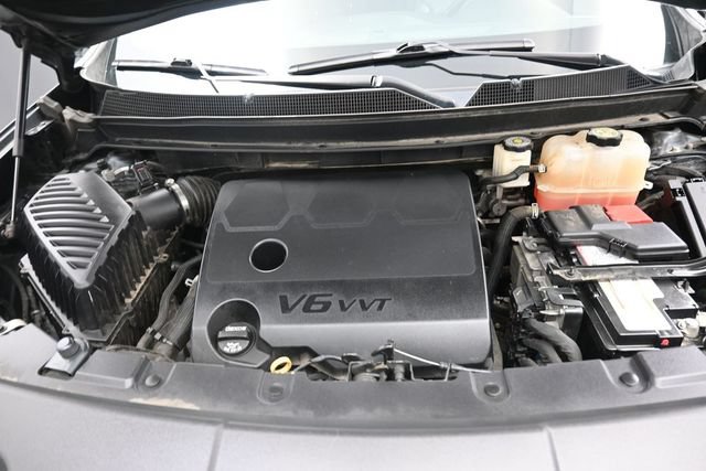 Used 2019 Chevrolet Traverse Premier w/ Driver Confidence II Package FWD image 28
