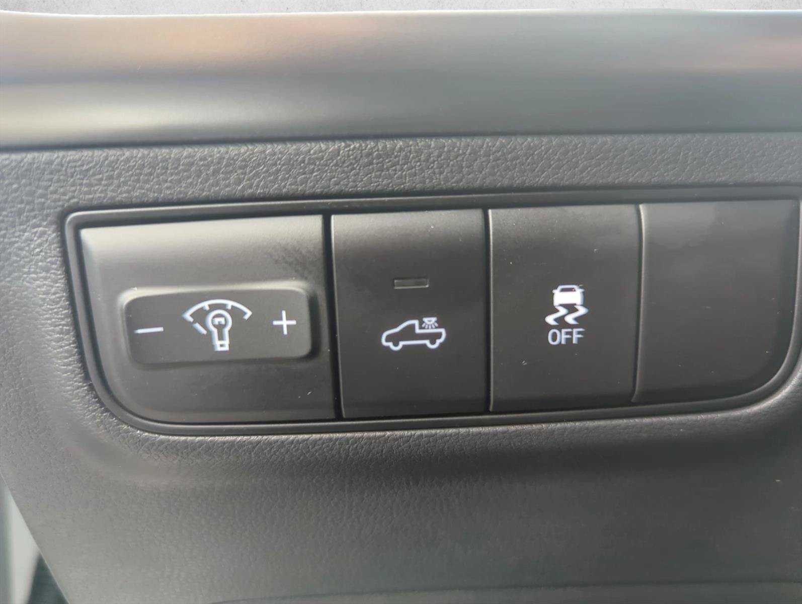 New 2026 Hyundai Santa Cruz SEL FWD image 15