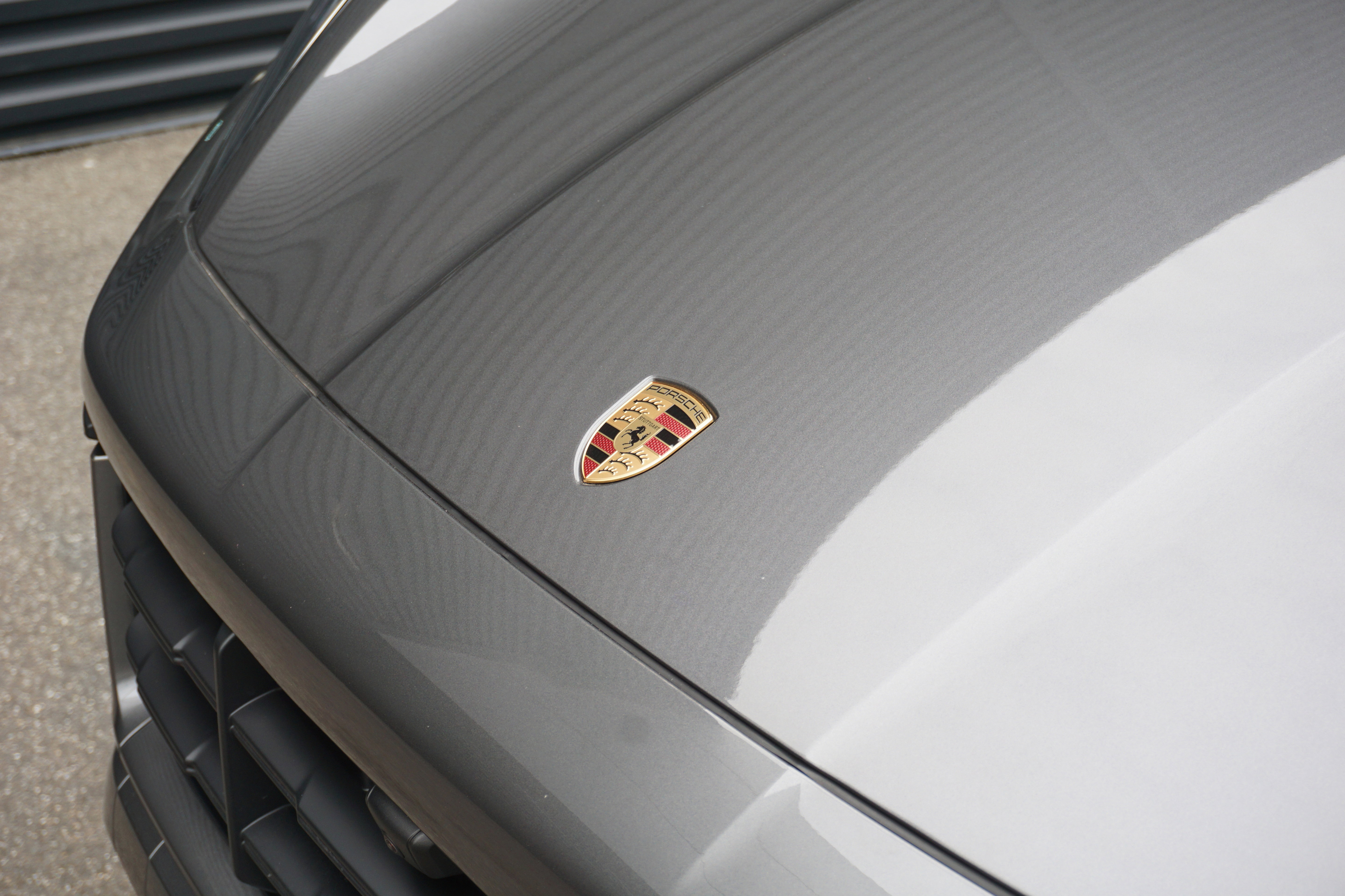 Certified 2025 Porsche Cayenne GTS image 22
