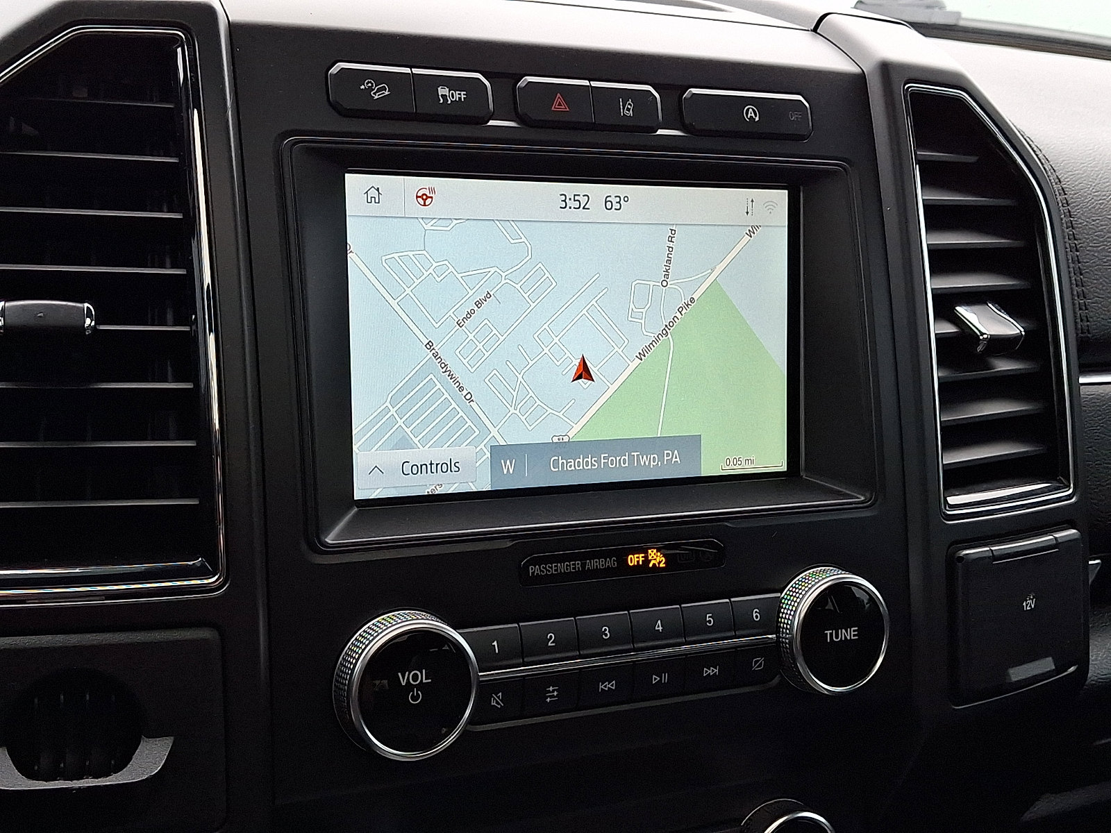 Used 2020 Ford Expedition Max Limited w/ Equipment Group 301A AWD/4WD image 21