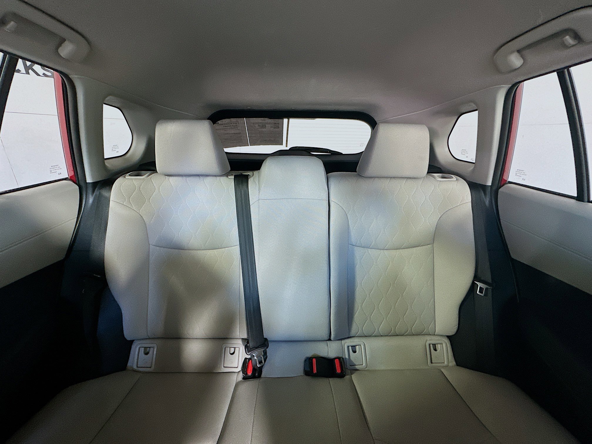 Used 2023 Toyota Corolla Cross LE image 30