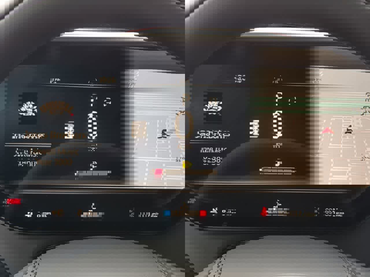 Used 2025 Land Rover Range Rover Sport Dynamic SE image 35