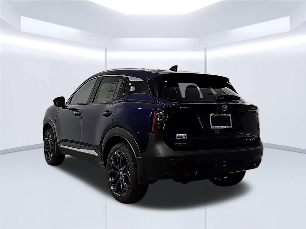 New 2026 Nissan Kicks SR w/ SR Premium Package AWD/4WD image 3