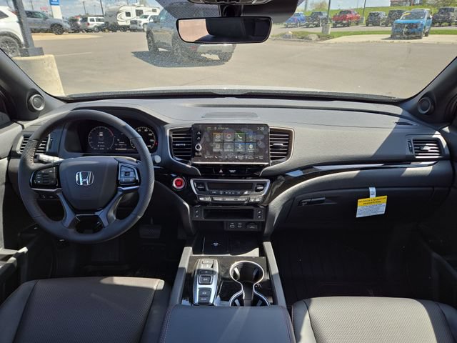 New 2026 Honda Ridgeline Black Edition image 4