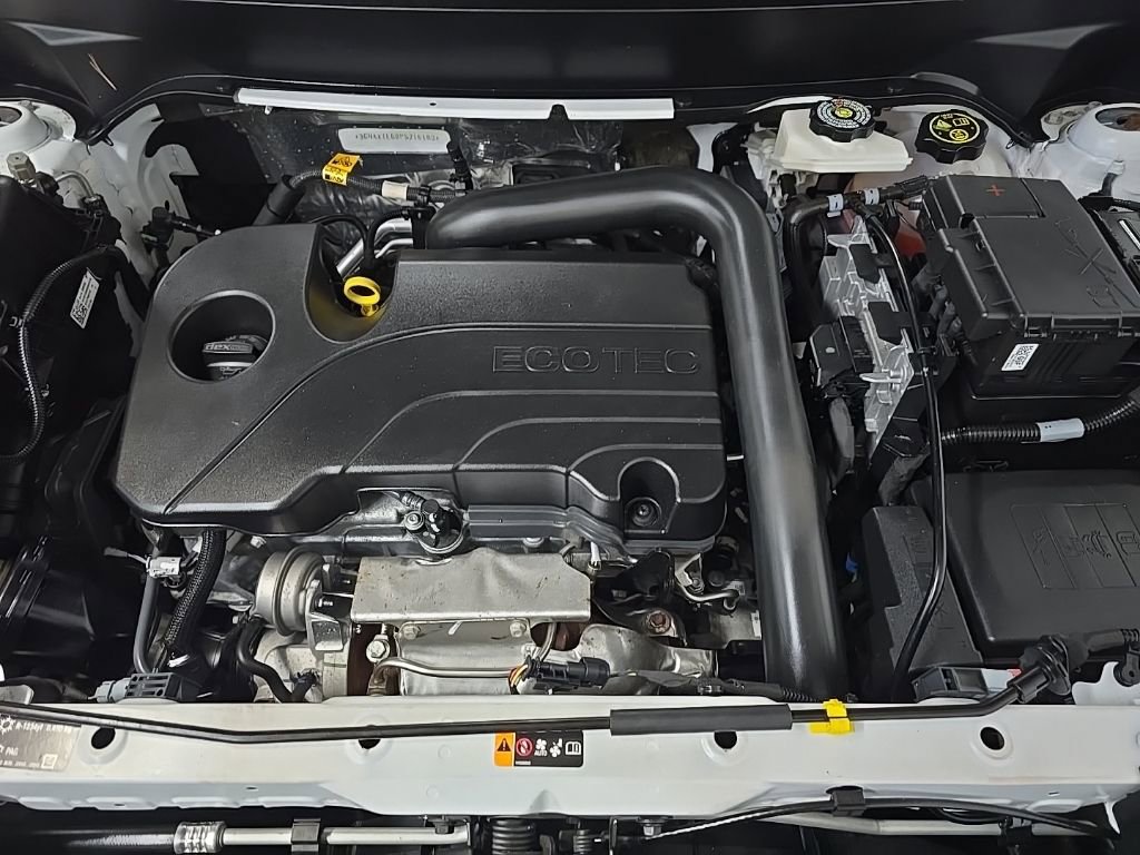 Used 2023 Chevrolet Equinox LT w/ Driver Convenience Package image 12