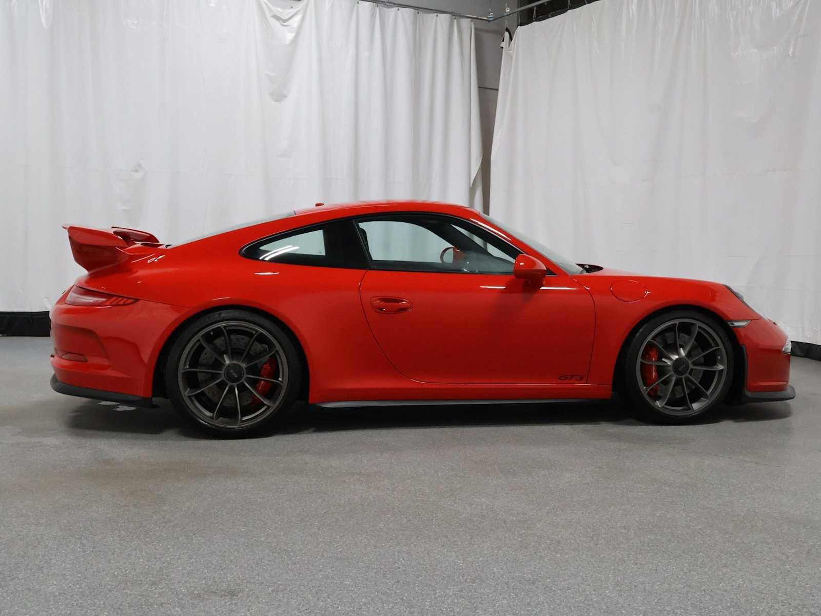 Used 2015 Porsche 911 GT3 RWD image 10