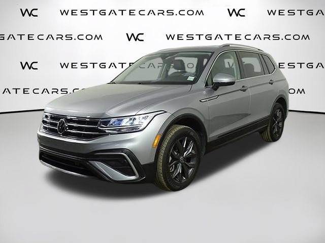 Used 2024 Volkswagen Tiguan SE AWD/4WD image 1