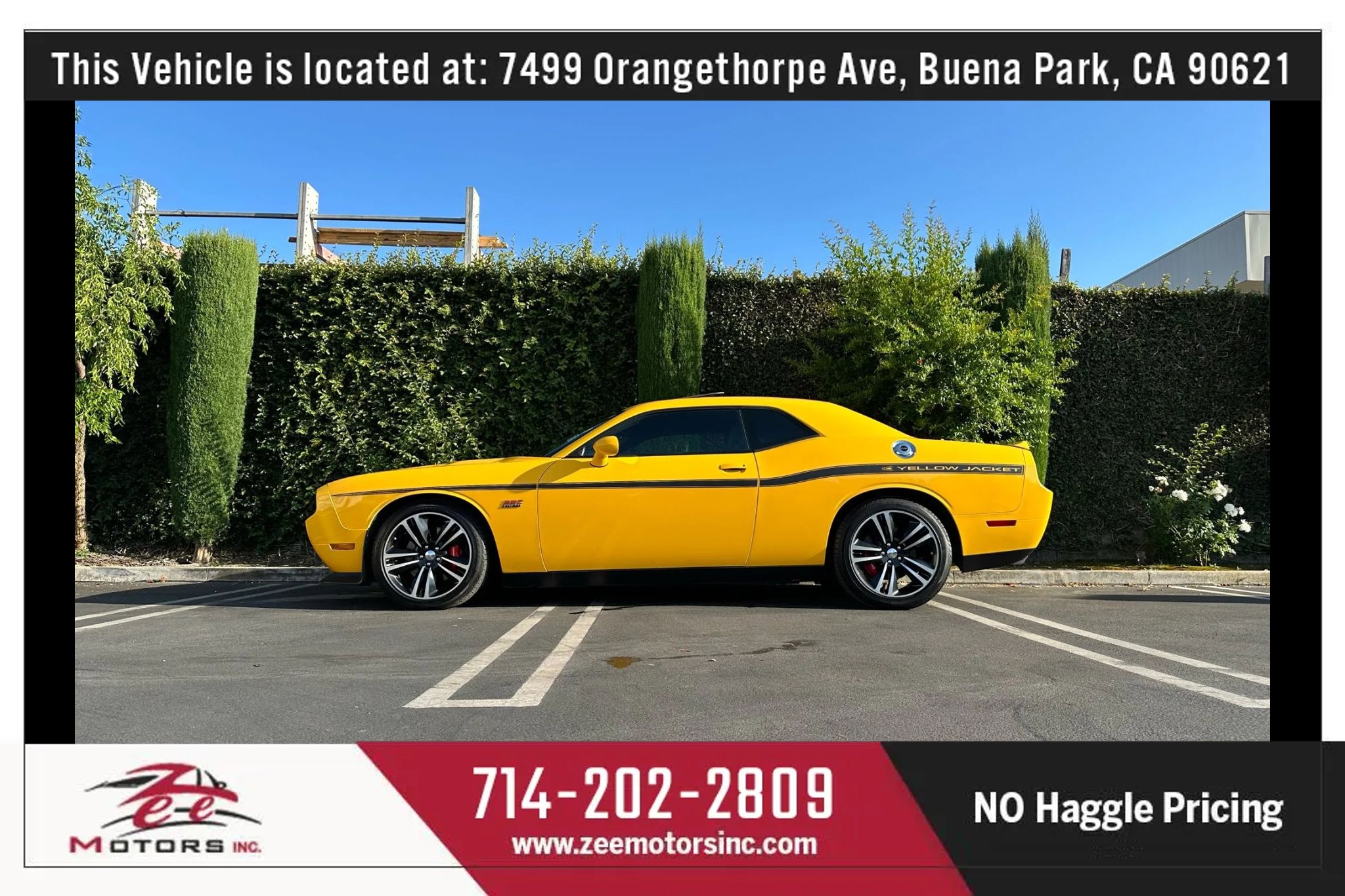 Used 2012 Dodge Challenger SRT8 Yellow Jacket w/ Premium Sound Group image 10