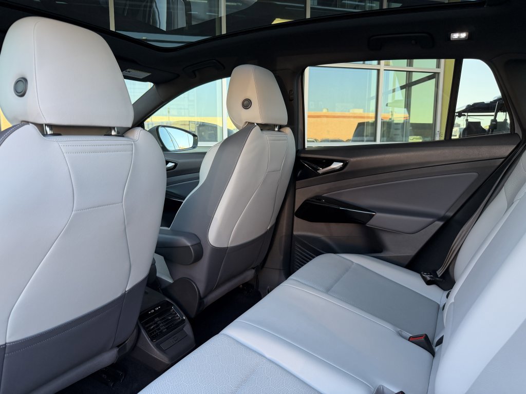 Used 2022 Volkswagen ID.4 Pro S image 35