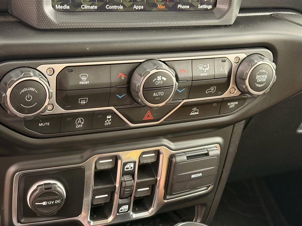 Used 2021 Jeep Gladiator Overland w/ Popular Equipment Package AWD/4WD image 48