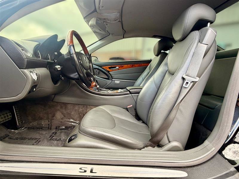 Used 2005 Mercedes-Benz SL 500 image 16