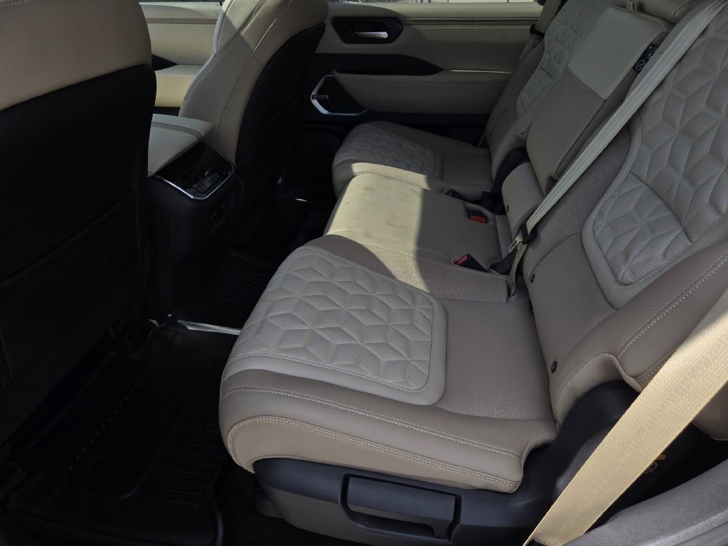 New 2026 Nissan Armada Platinum Reserve AWD/4WD image 13