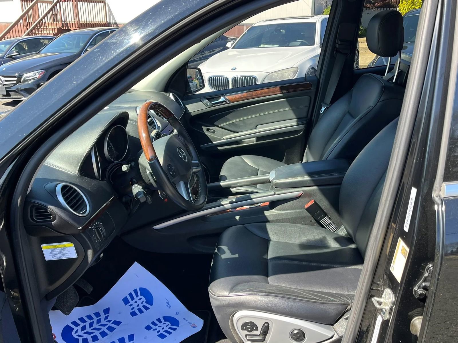 Used 2011 Mercedes-Benz GL 450 4MATIC image 10