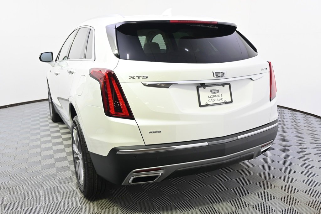 New 2025 Cadillac XT5 Premium Luxury w/ LPO, Floor Liner Package image 4