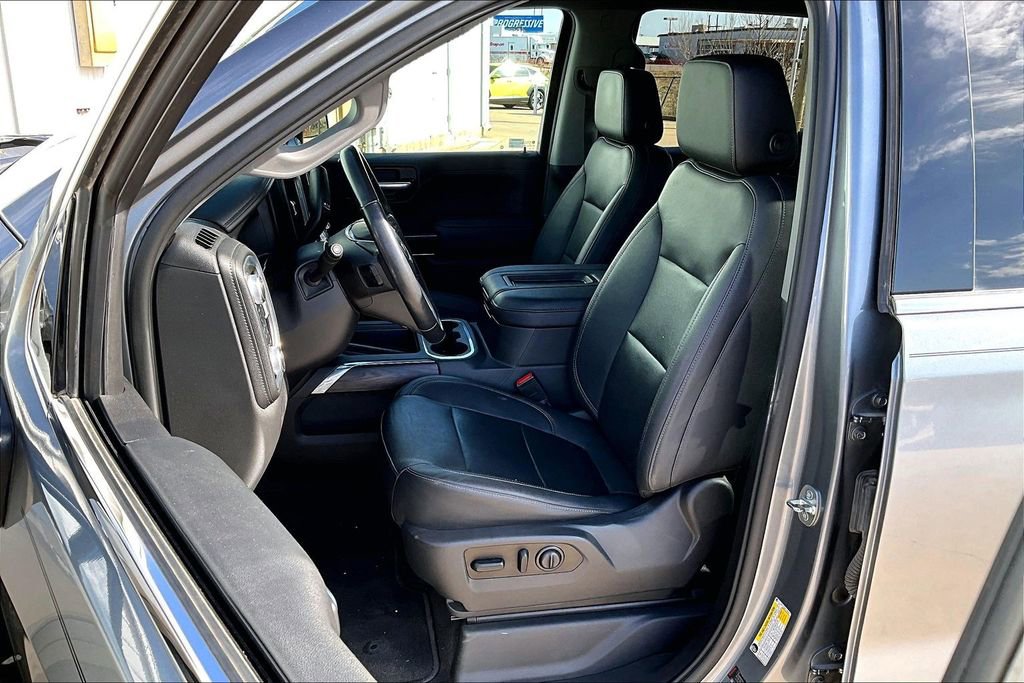 Used 2021 GMC Sierra 1500 SLT image 32